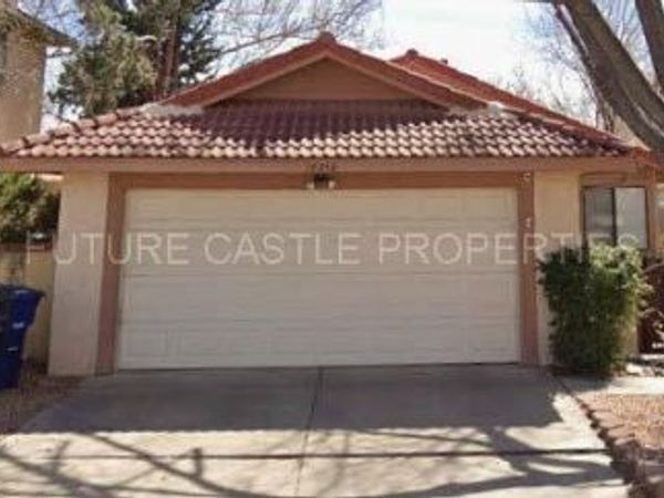 10212 Casador Del Oso NE, Albuquerque, NM 87111