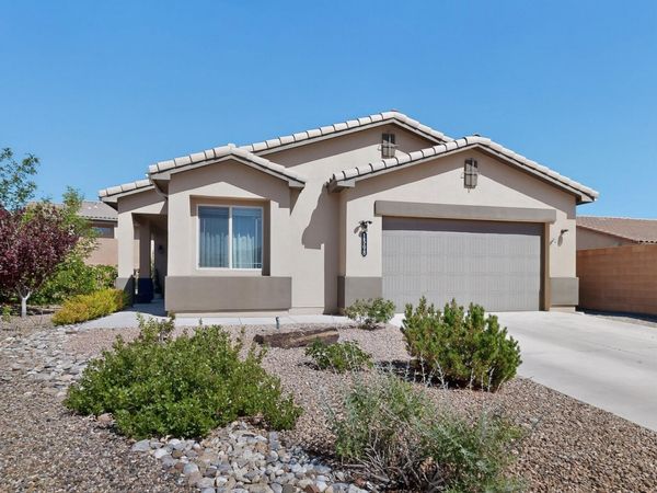 1508 Barbaro Drive SE, Albuquerque, NM 87123