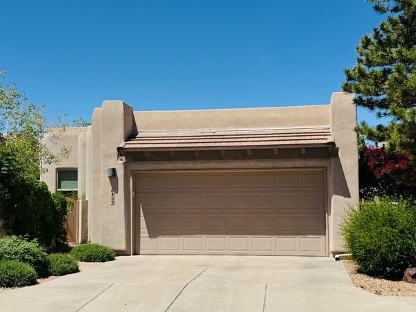 6309 Greyleaf Trail NE, Albuquerque, NM 87111