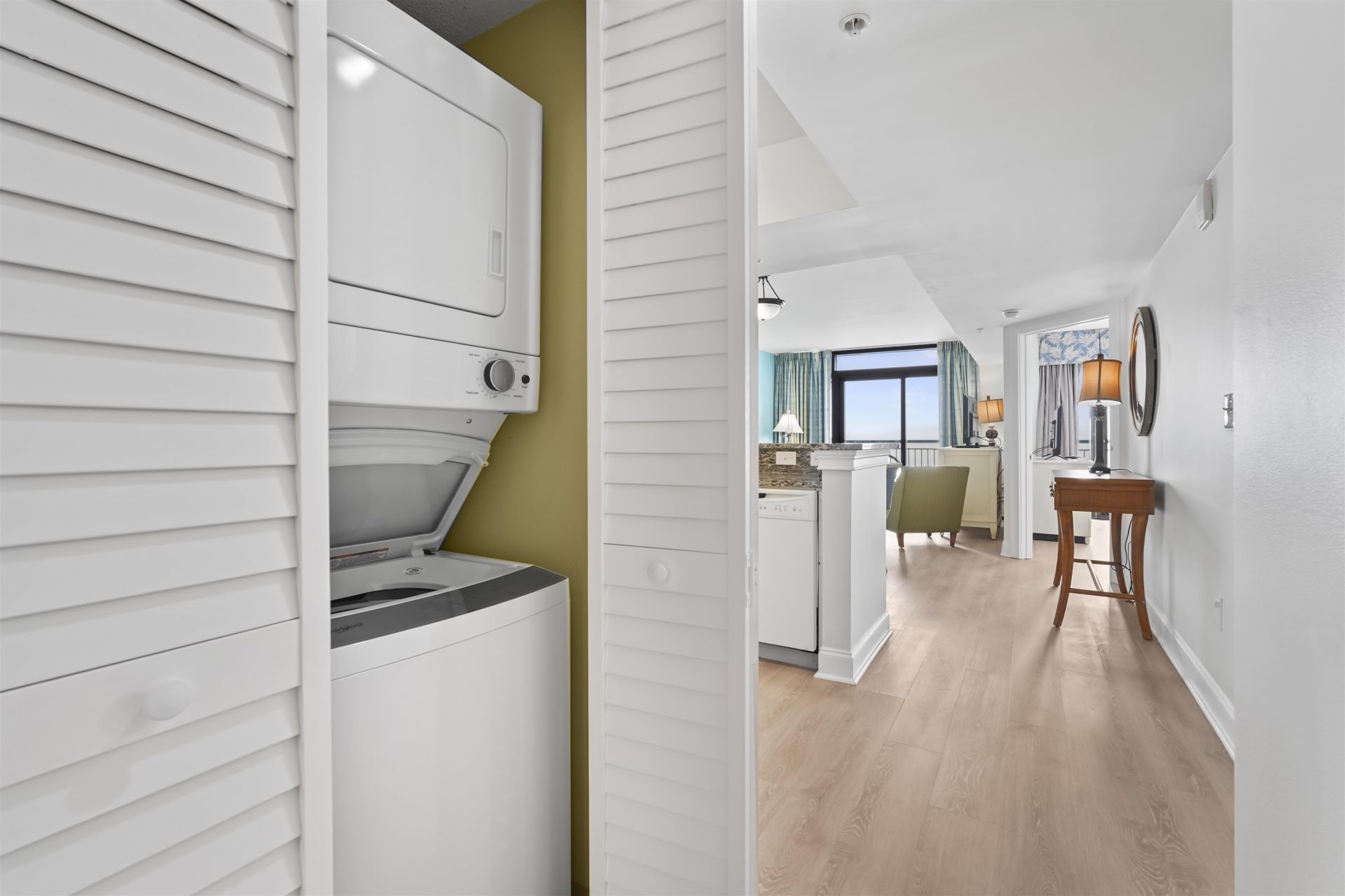 3000 N Ocean Blvd. Photo 23