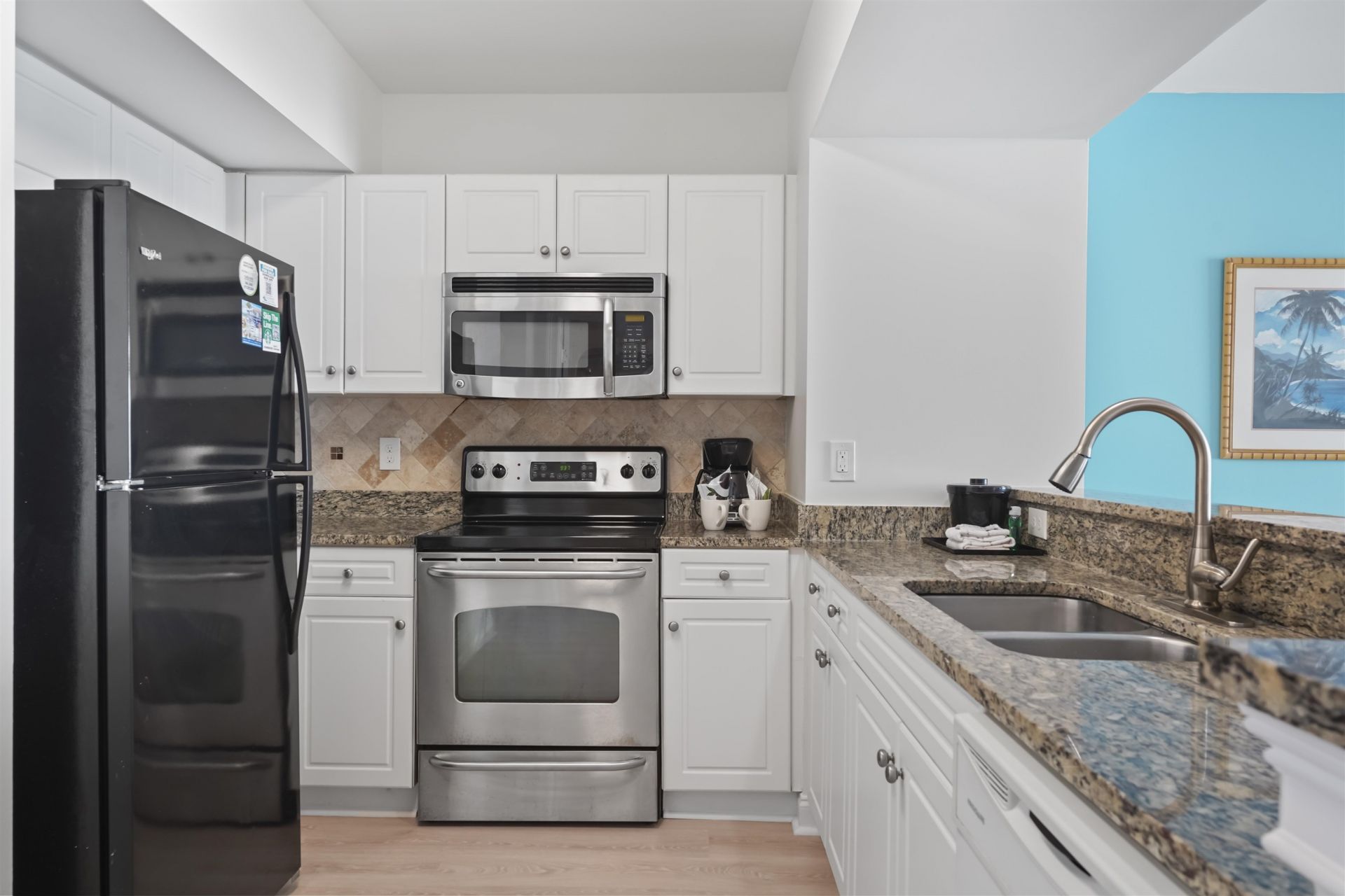 3000 N Ocean Blvd. Photo 7