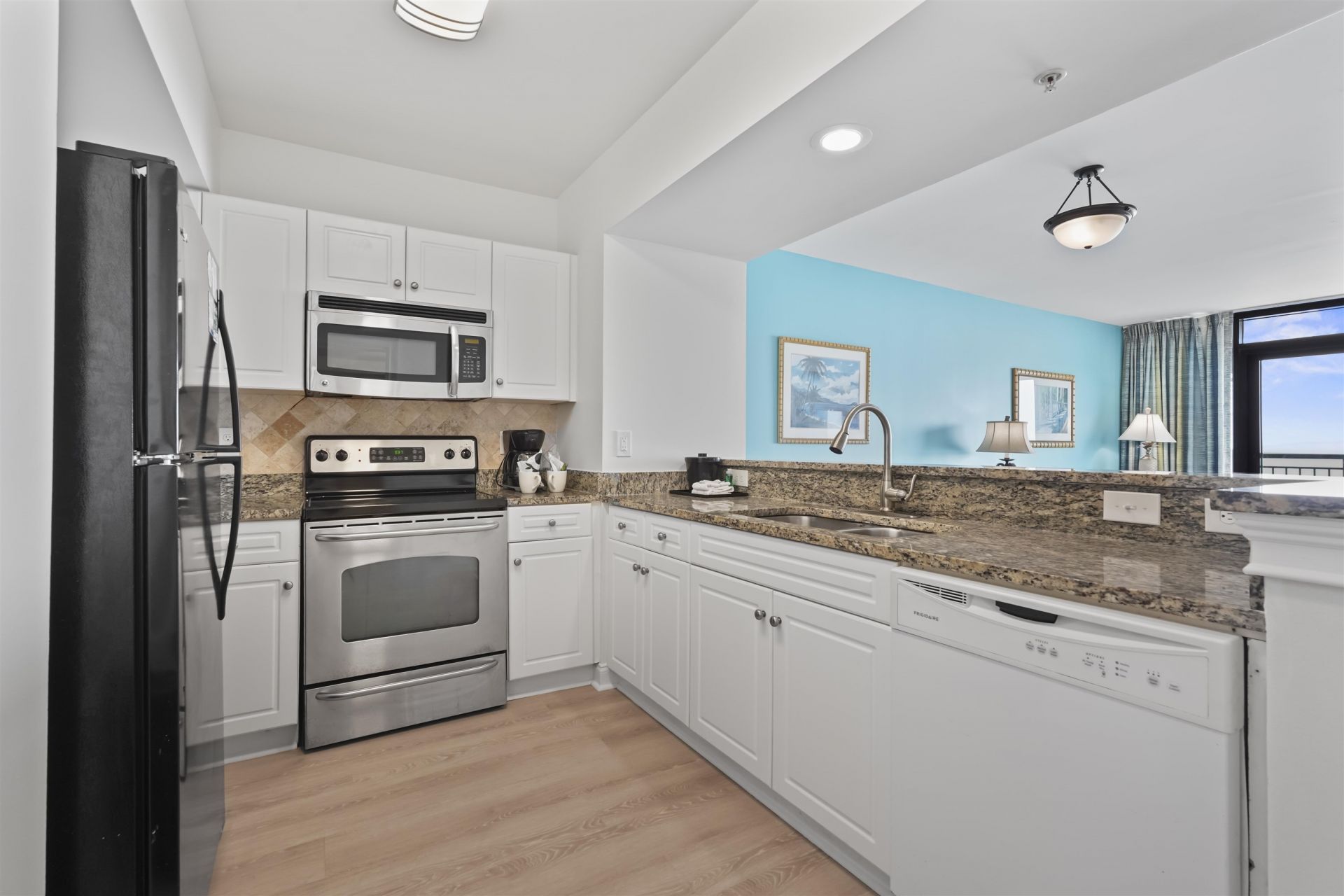 3000 N Ocean Blvd. Photo 9
