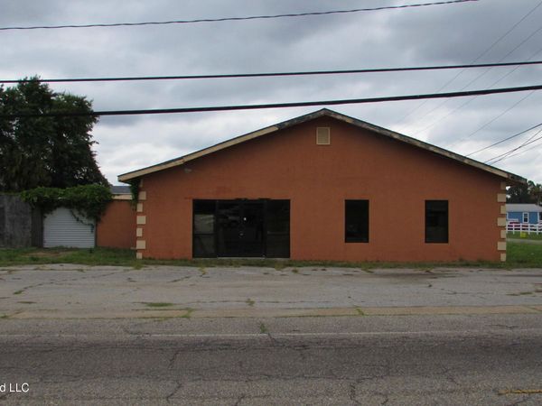 1900 28th Street, Gulfport, MS 39501