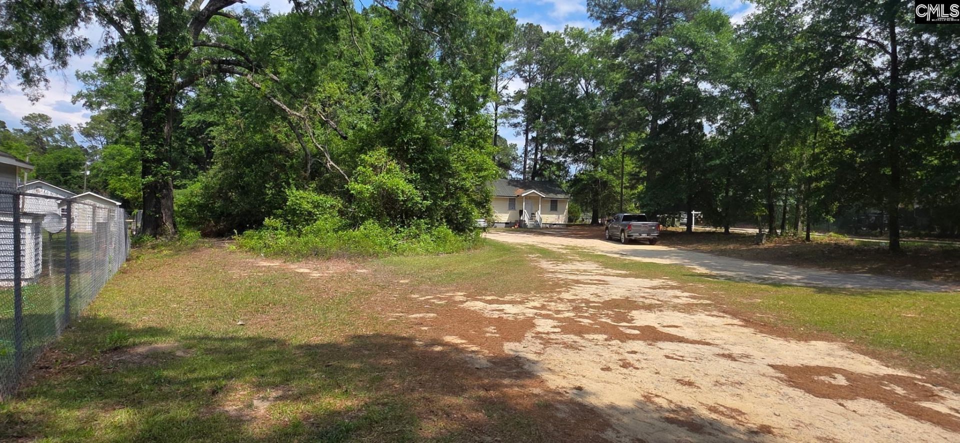 2921 Taylor Road  Photo 4