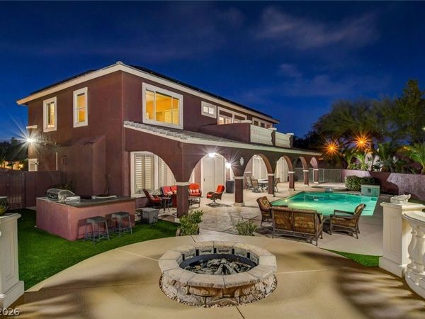 10798 Chillingham Drive , Las Vegas, NV 89183