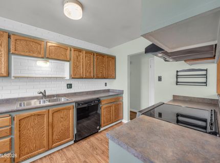 450 O Brien Way, Sparks, NV 89431 Photo