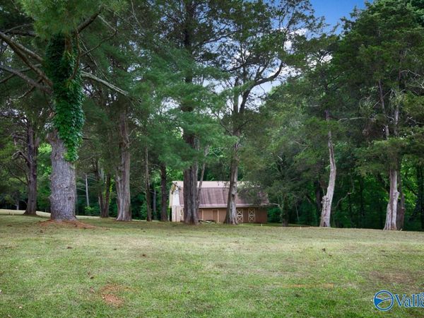 146 Springhill Drive, Huntsville, AL 35806