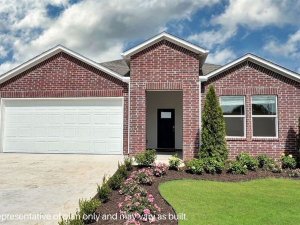 570 Nevada Street , Farmington, AR 72730