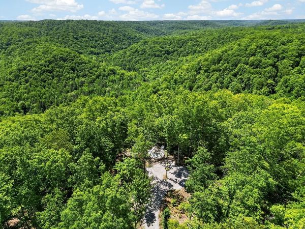 55236 Maynard Ridge Lane, Crawford, TN 38554