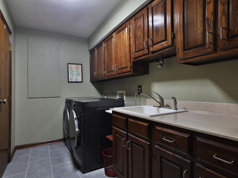1041 Rutland Way, Columbus, OH 43085 Photo 28
