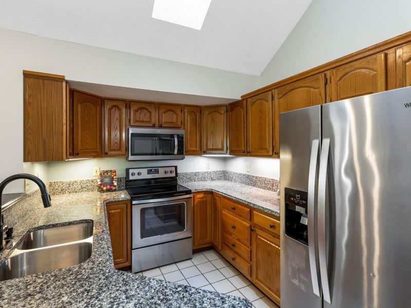 421 Shannon Lane , Granville, OH 43023 Photo 6