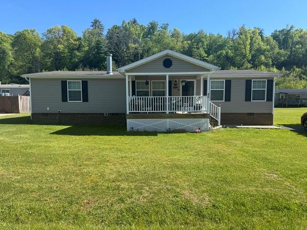 417 Overton Circle, PRINCETON, WV 24740