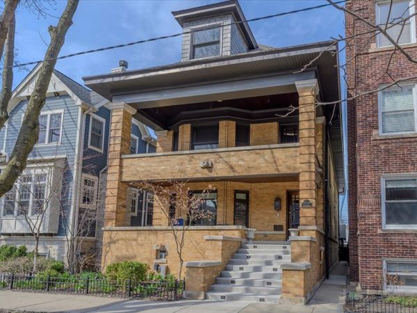 2148 W Giddings Street , Chicago, IL 60625