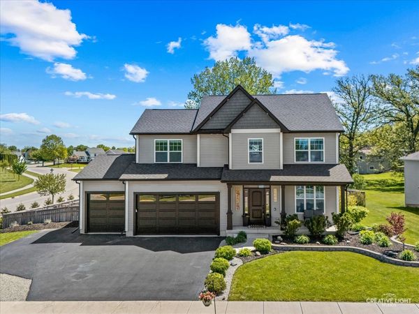 1000 Persimmon Drive , Genoa, IL 60135