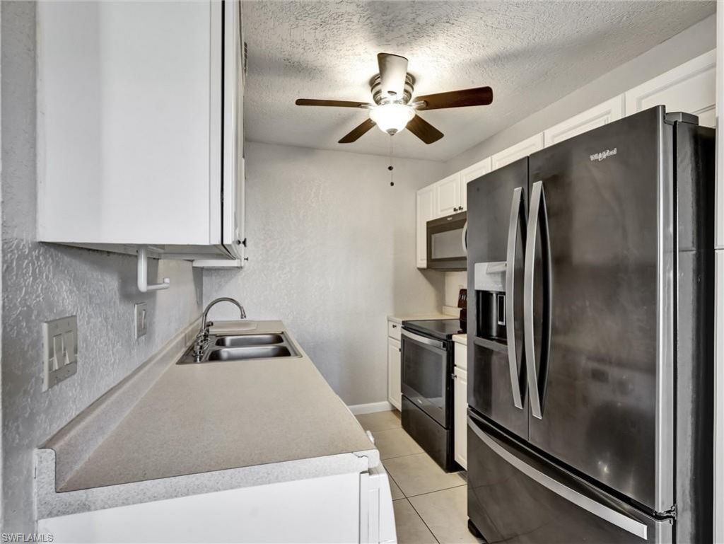 4621 Bayshore Dr , Unit Q1, Naples, FL 34112 Photo