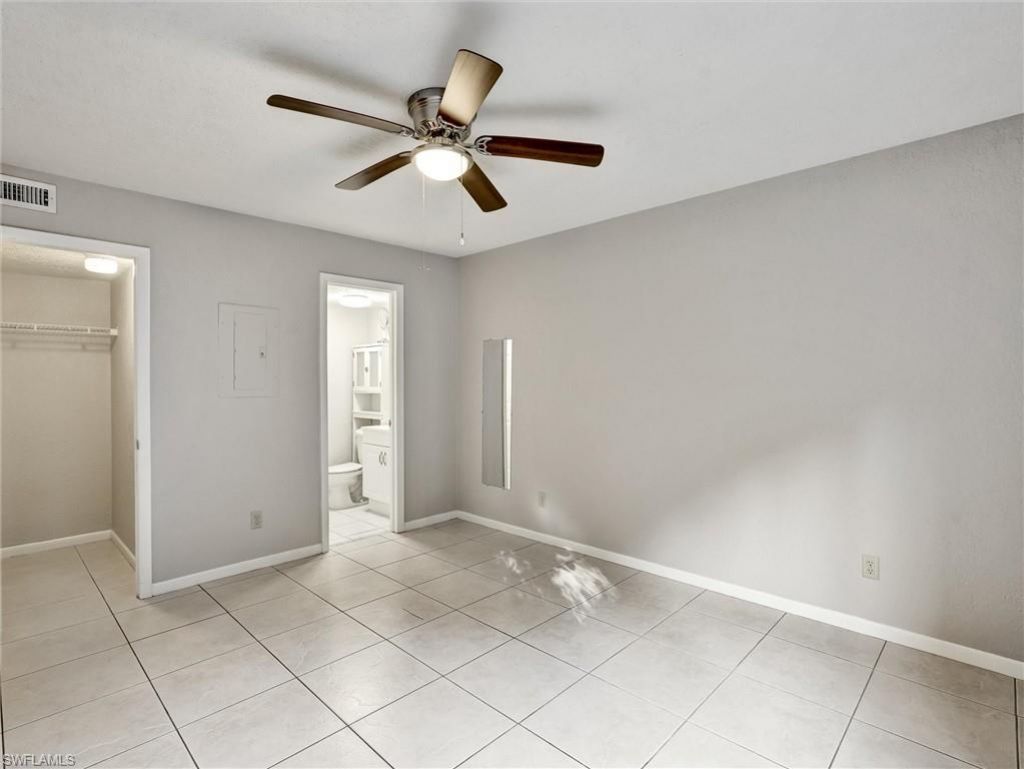 4621 Bayshore Dr , Unit Q1, Naples, FL 34112 Photo