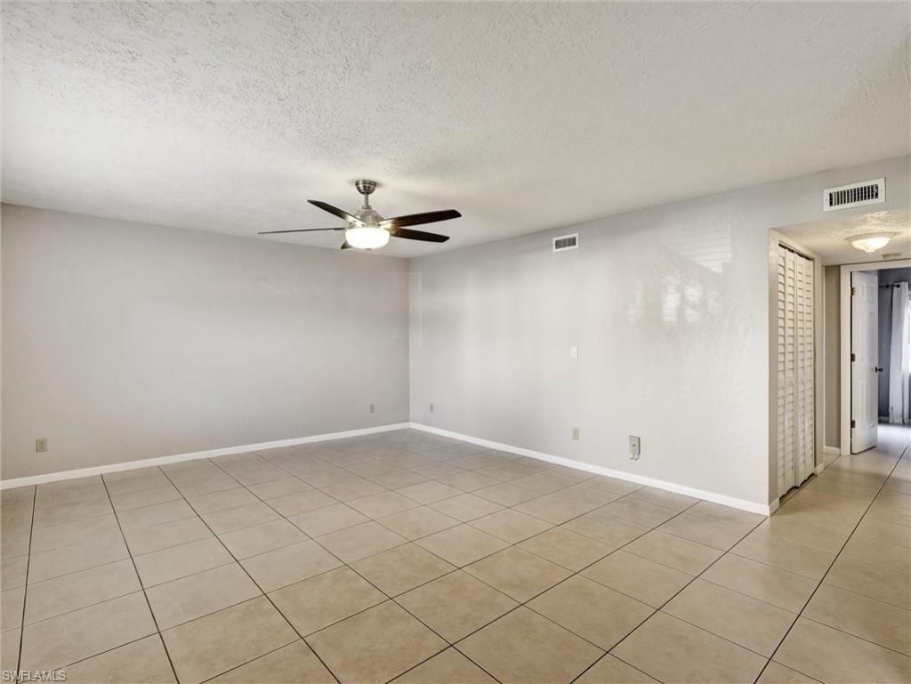 4621 Bayshore Dr , Unit Q1, Naples, FL 34112 Photo