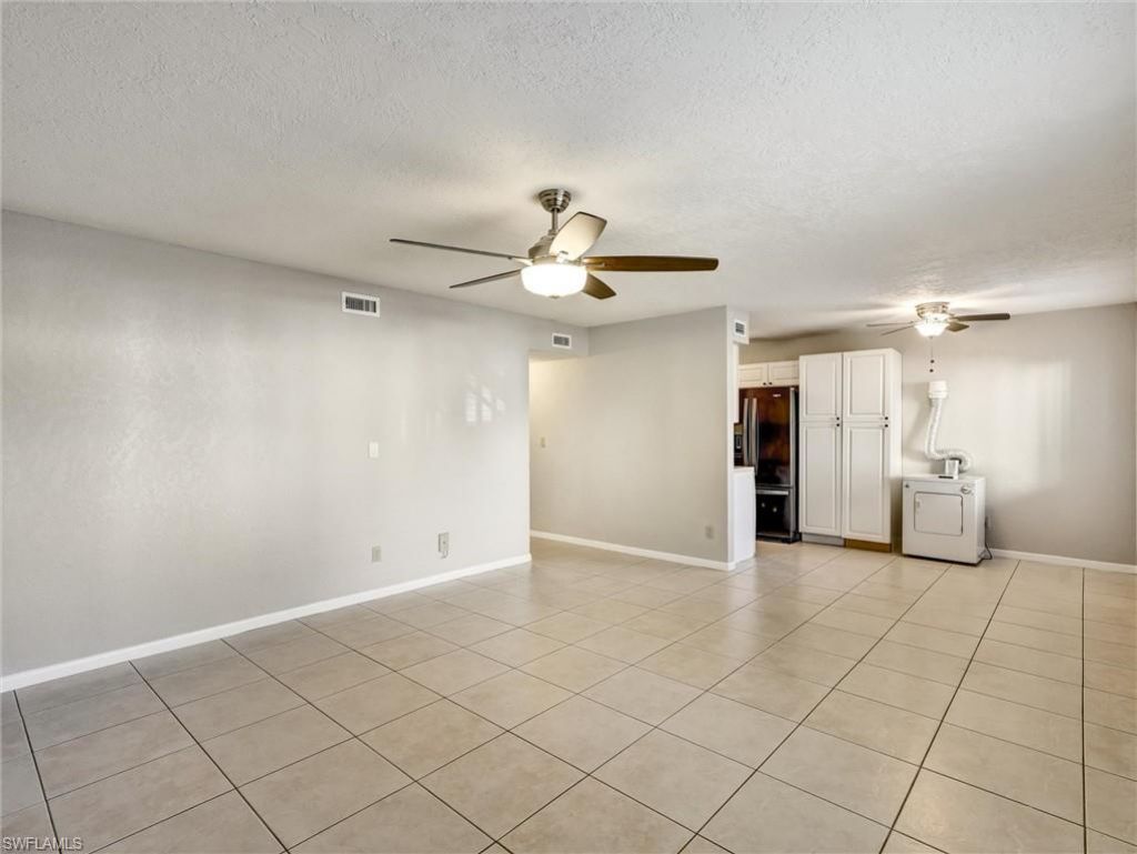 4621 Bayshore Dr , Unit Q1, Naples, FL 34112 Photo