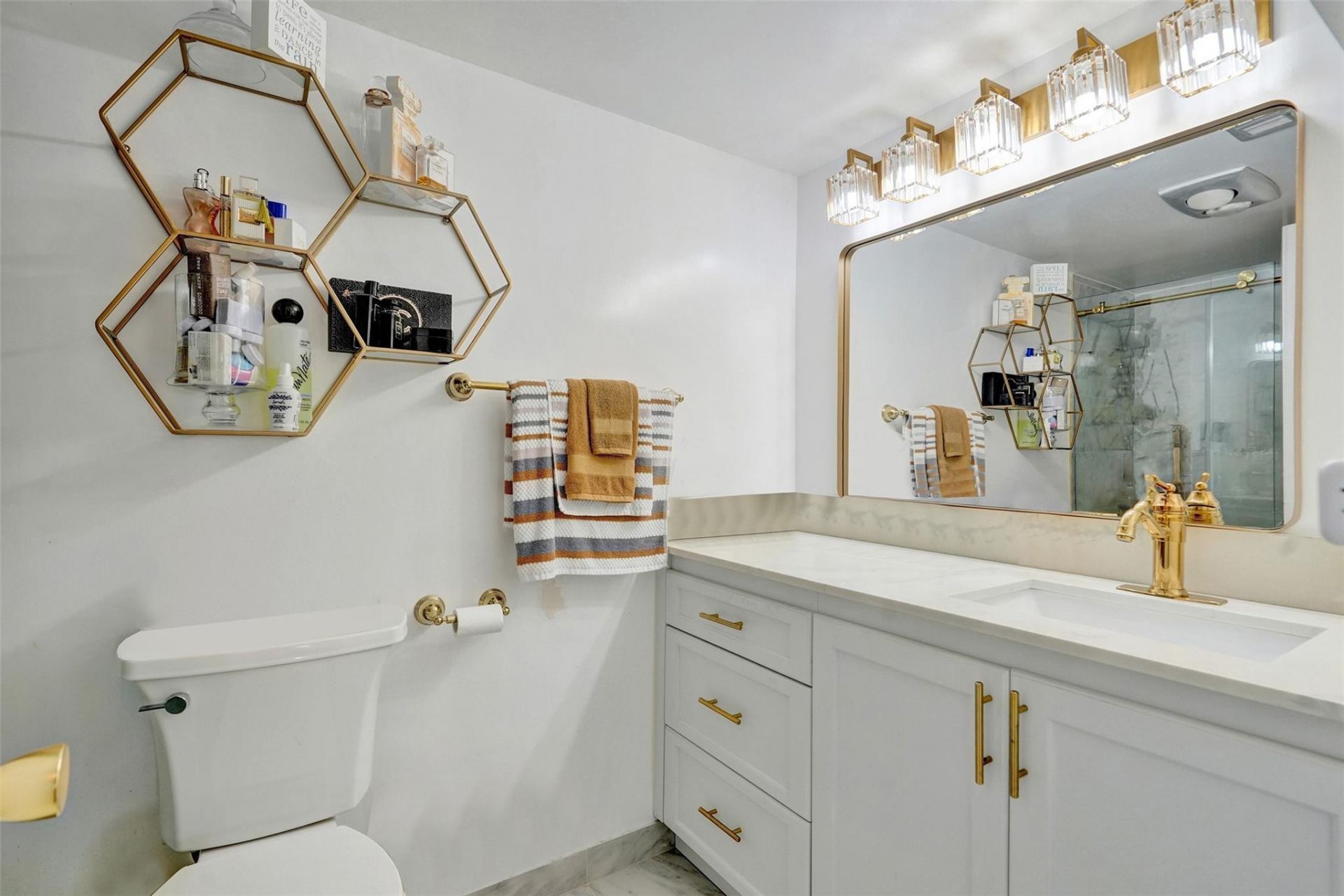 4851 NW 21st Street, Unit 405, Lauderhill, FL 33313 Photo