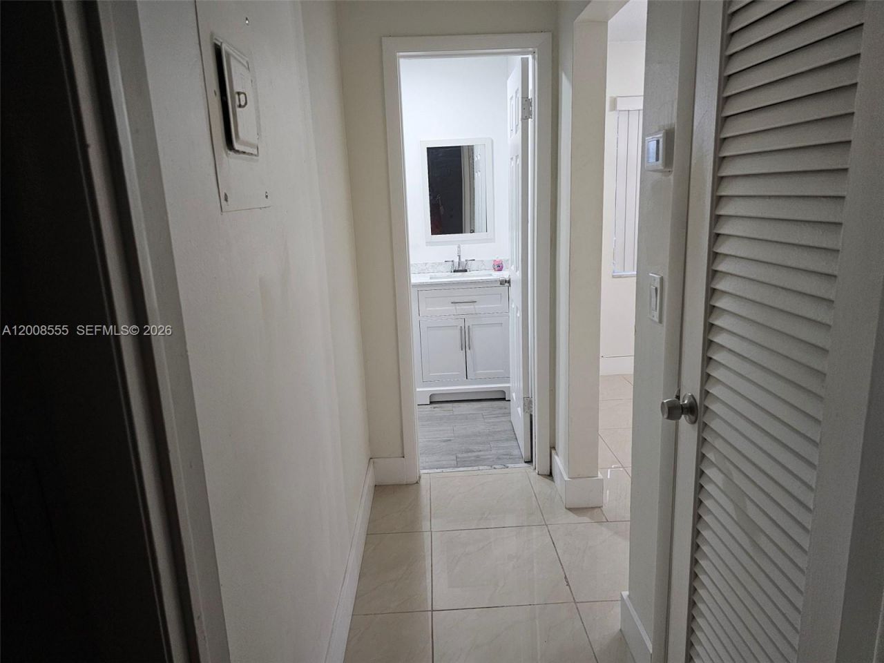 900 Tallwood Ave, Unit 207, Hollywood, FL 33021 Photo