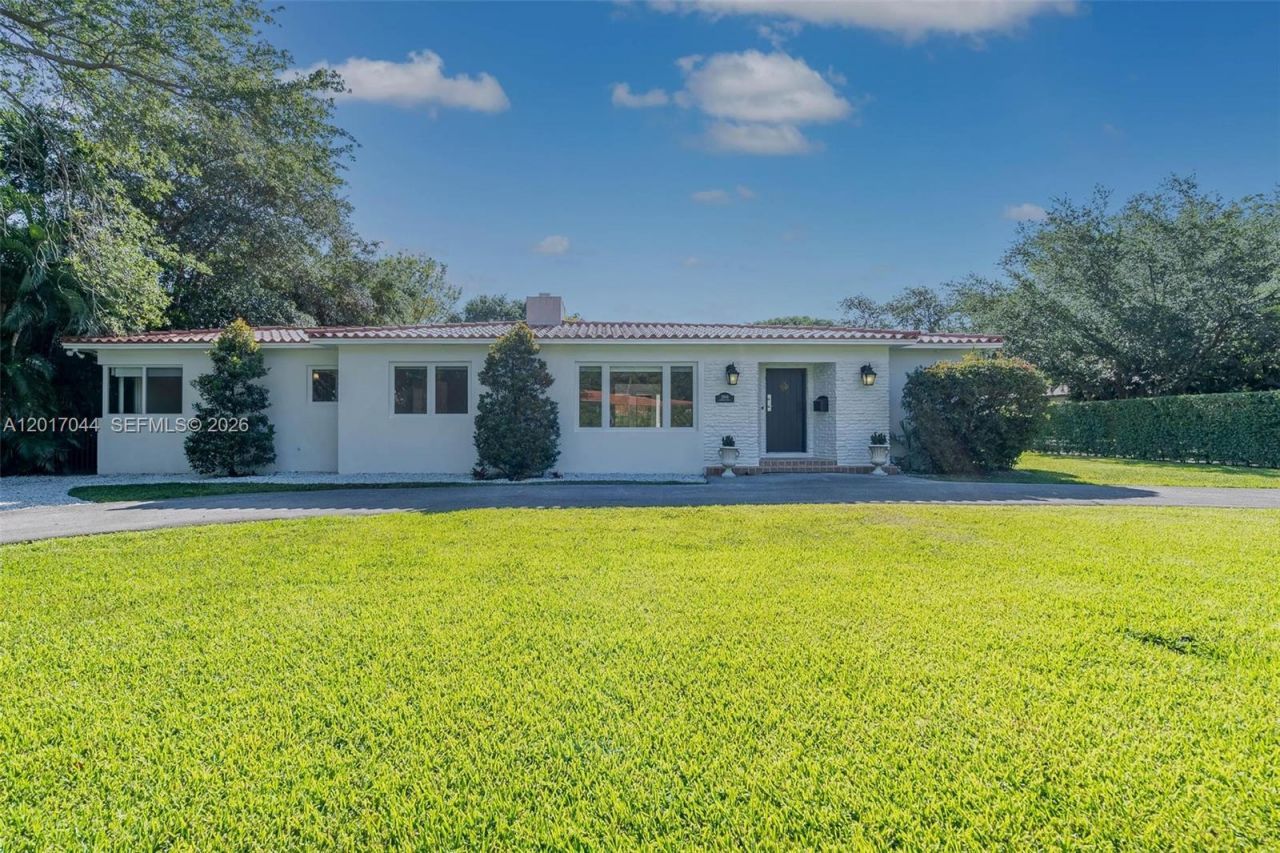 2900 Granada Blvd, Coral Gables, FL 33134 Photo