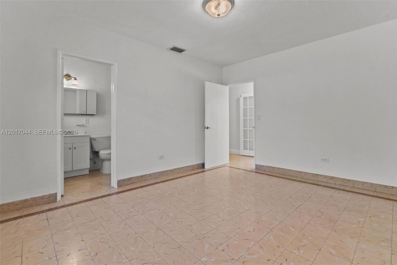 2900 Granada Blvd, Coral Gables, FL 33134 Photo