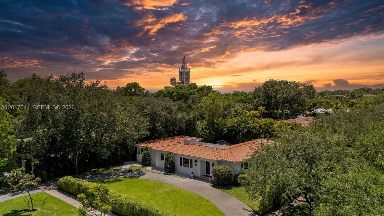 2900 Granada Blvd, Coral Gables, FL 33134 Photo