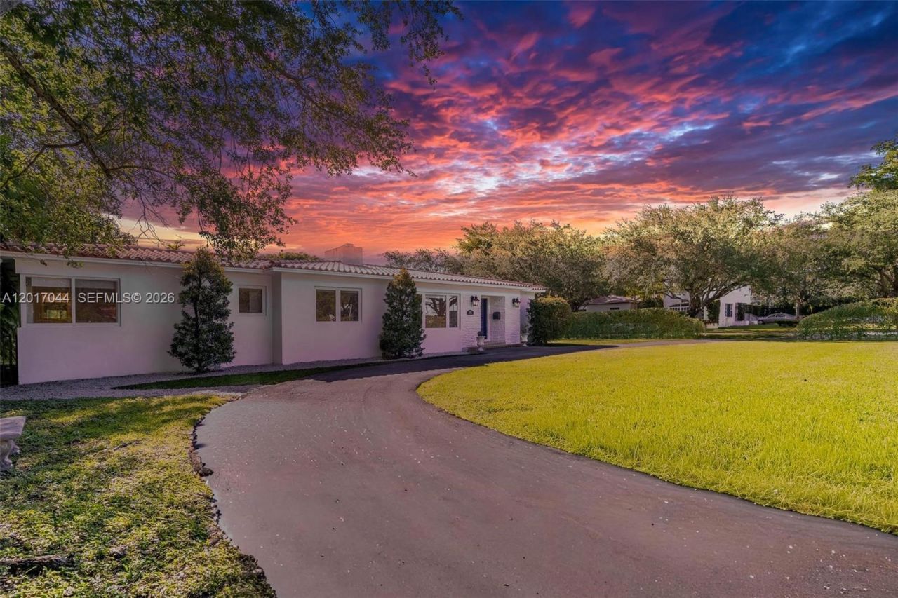 2900 Granada Blvd, Coral Gables, FL 33134 Photo