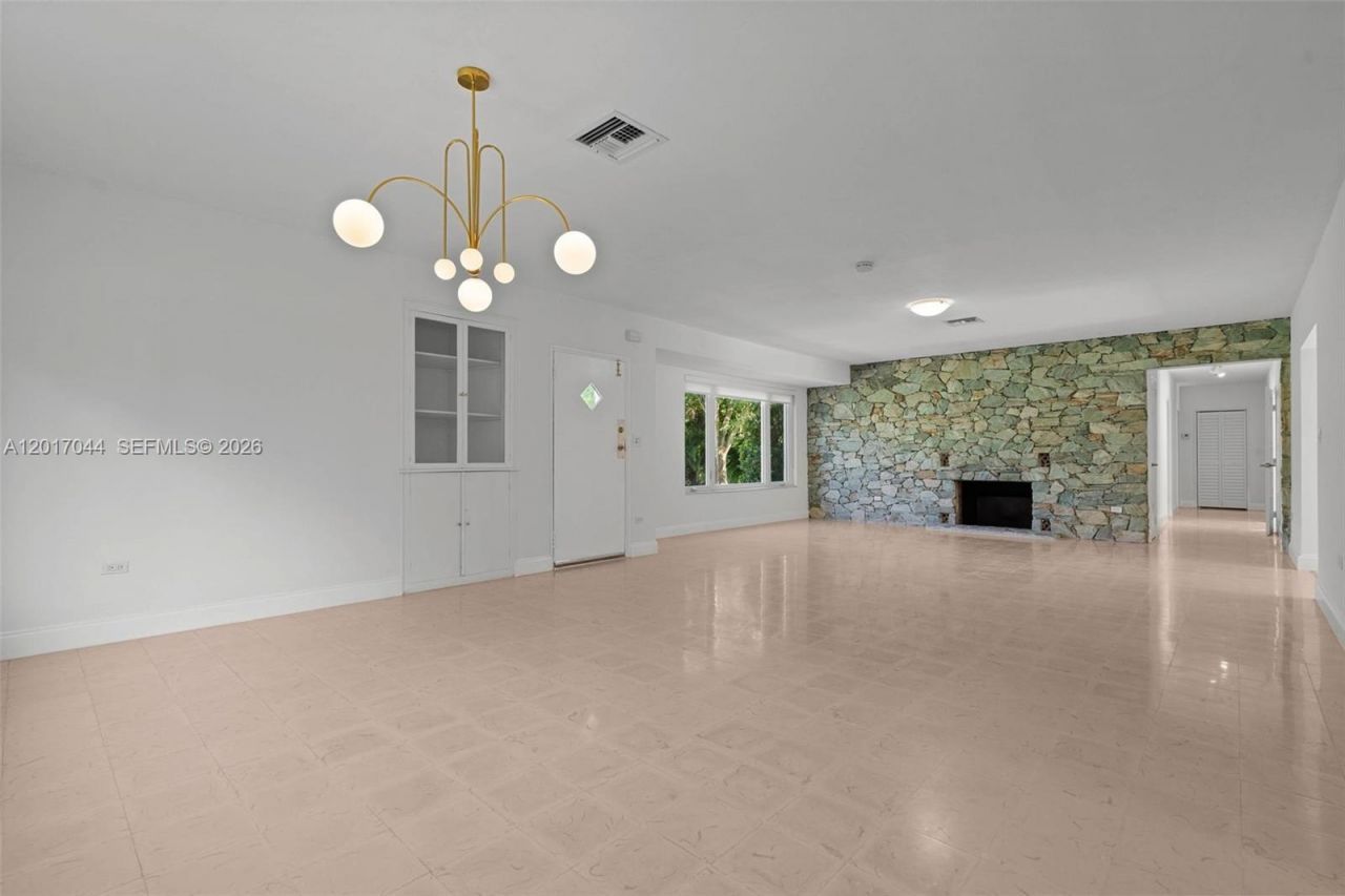2900 Granada Blvd, Coral Gables, FL 33134 Photo