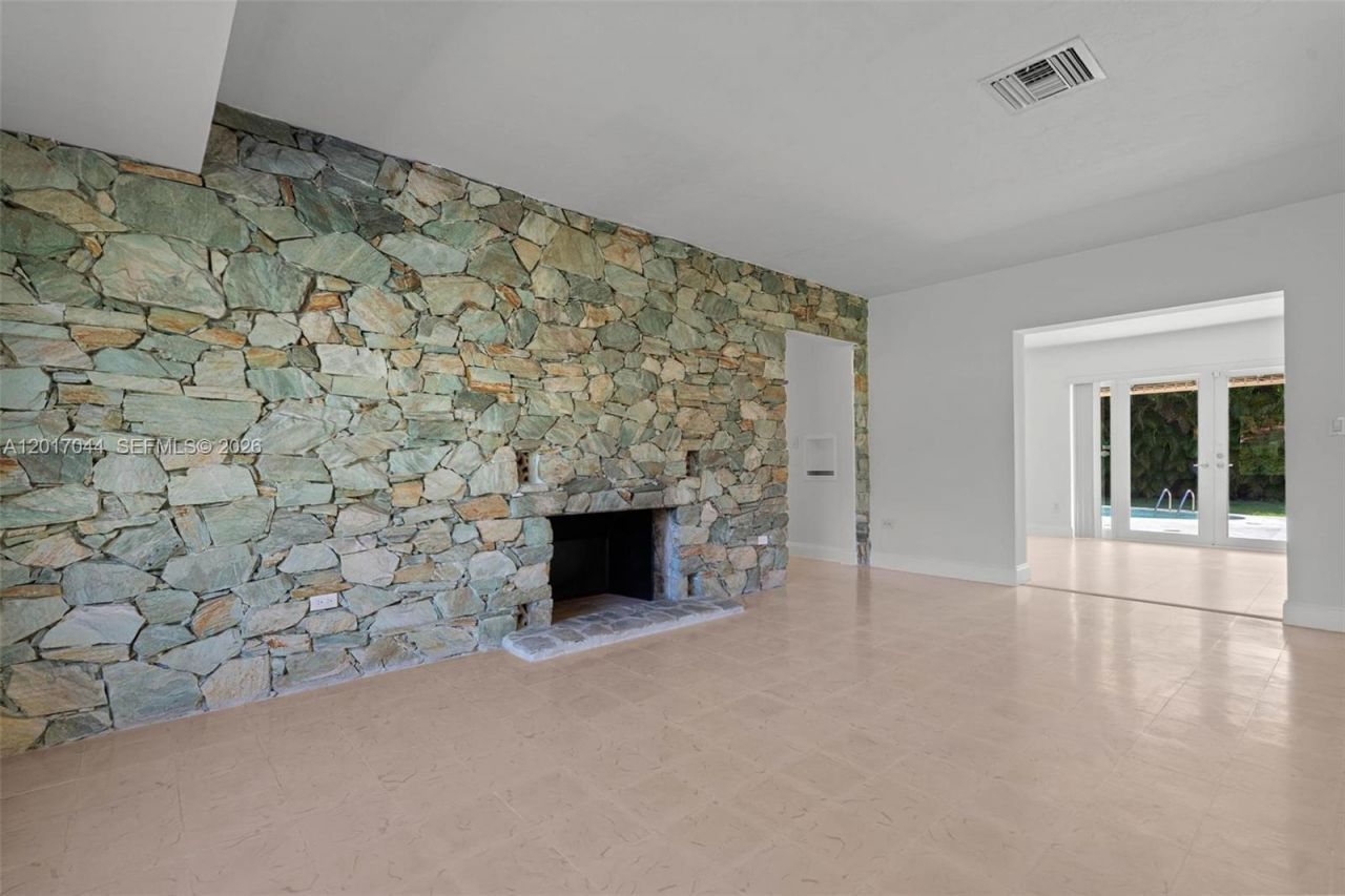 2900 Granada Blvd, Coral Gables, FL 33134 Photo