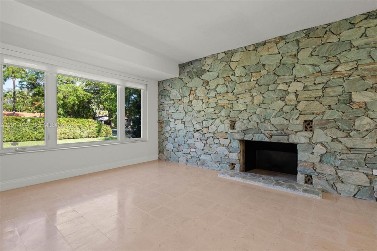 2900 Granada Blvd, Coral Gables, FL 33134 Photo