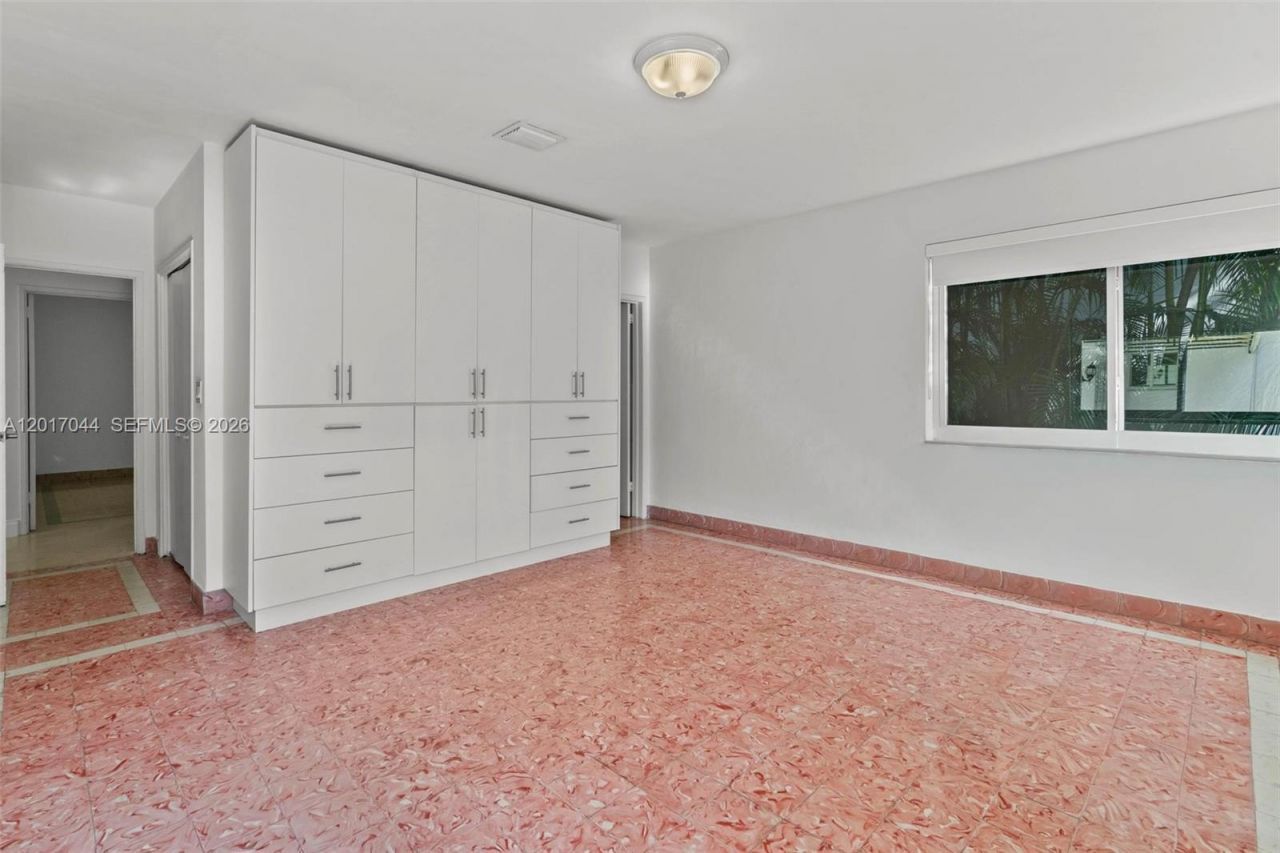 2900 Granada Blvd, Coral Gables, FL 33134 Photo