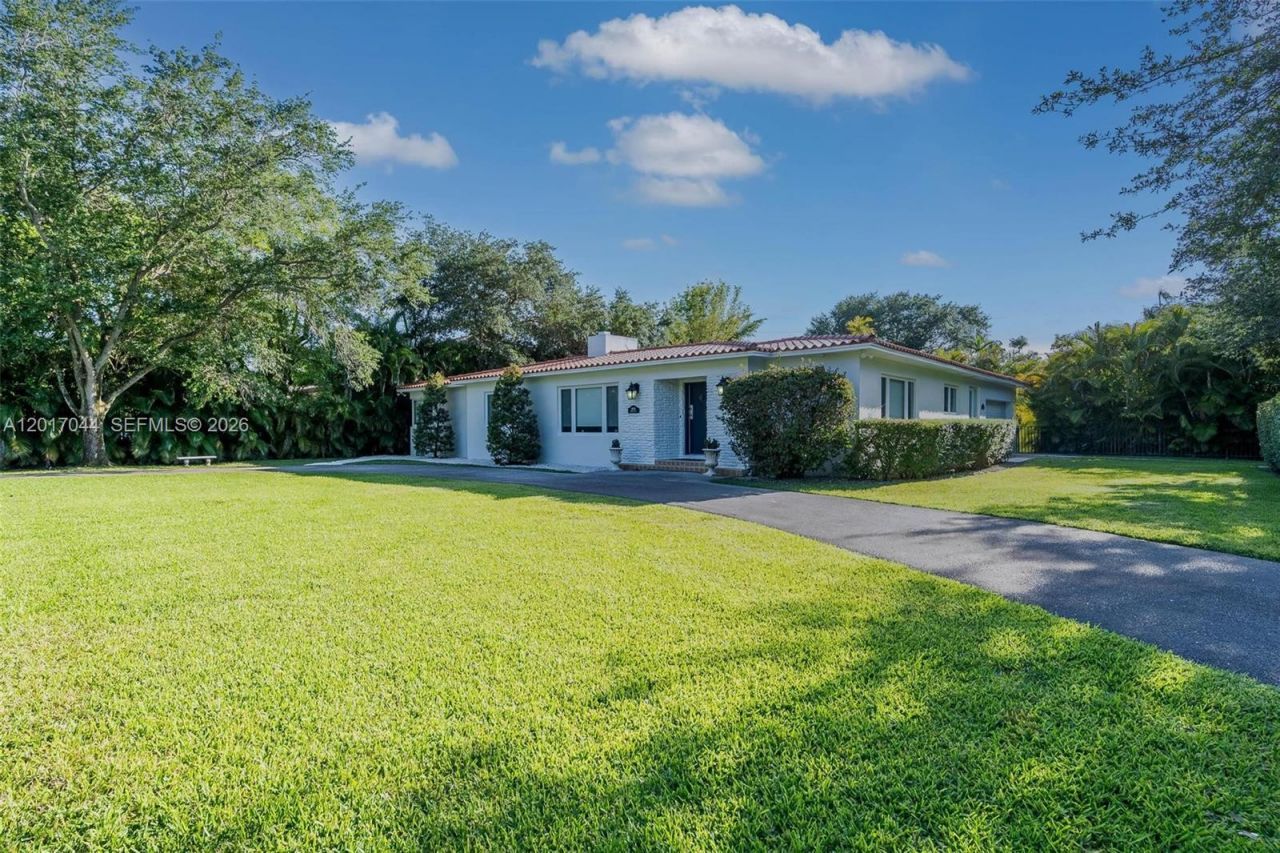 2900 Granada Blvd, Coral Gables, FL 33134 Photo