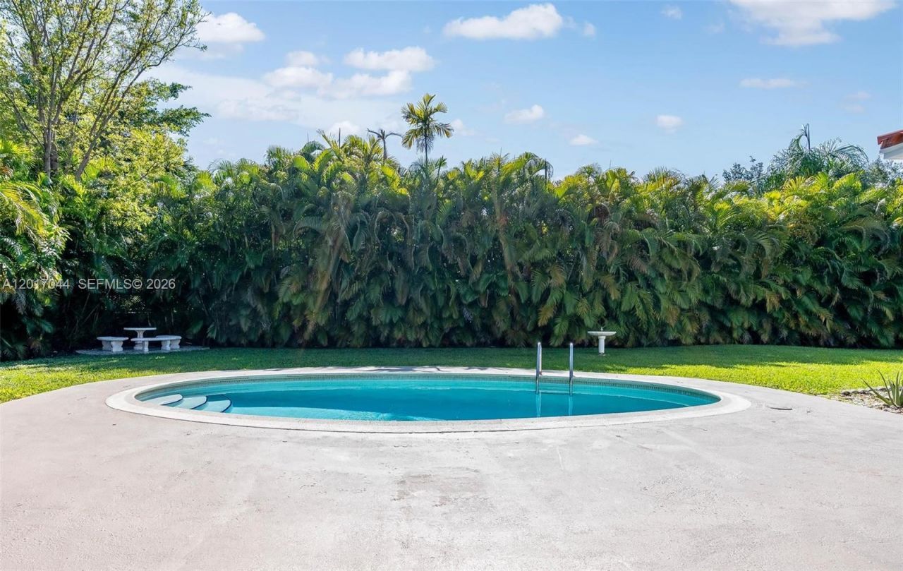 2900 Granada Blvd, Coral Gables, FL 33134 Photo