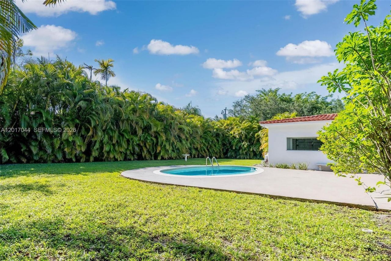 2900 Granada Blvd, Coral Gables, FL 33134 Photo