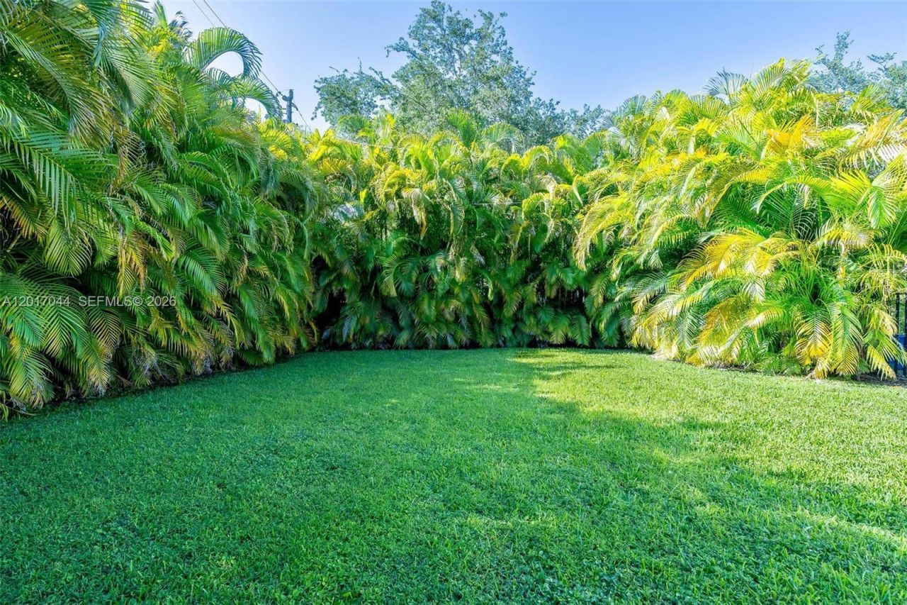 2900 Granada Blvd, Coral Gables, FL 33134 Photo