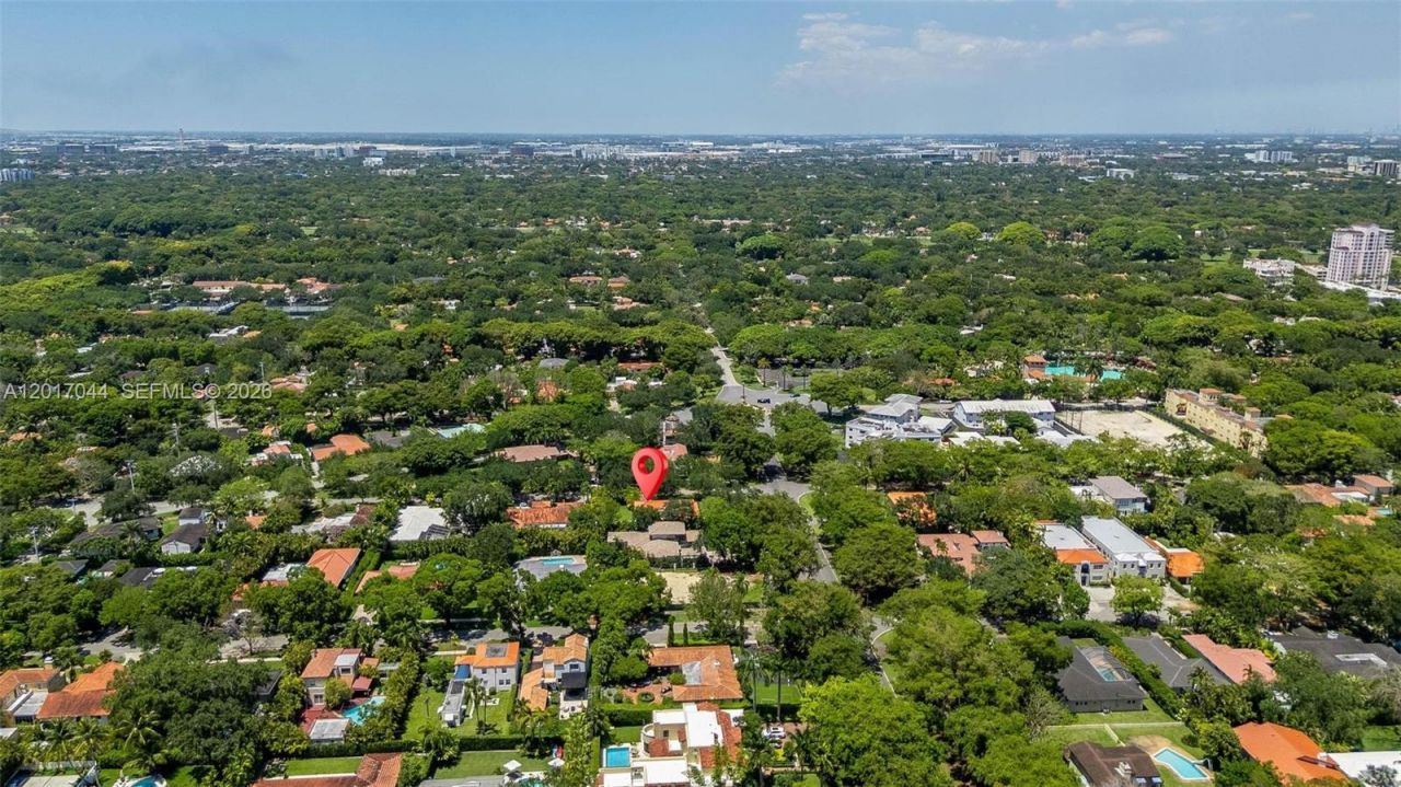 2900 Granada Blvd, Coral Gables, FL 33134 Photo