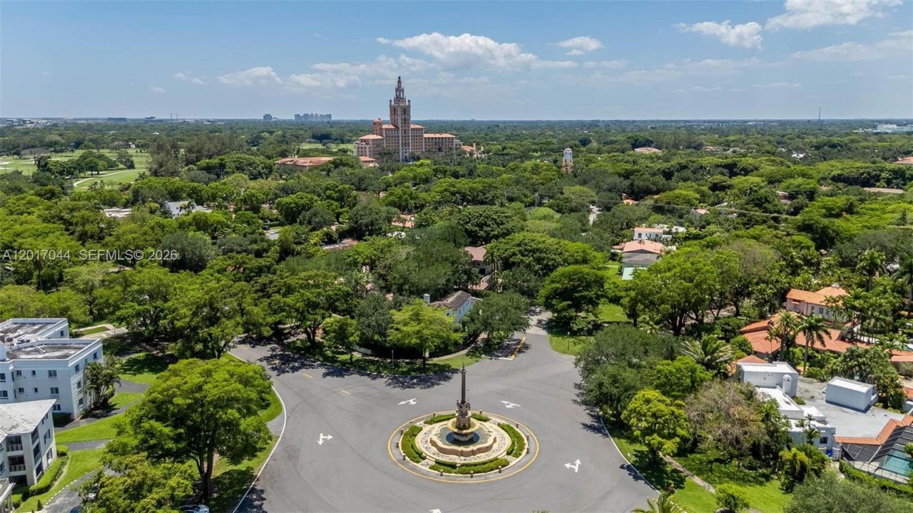 2900 Granada Blvd, Coral Gables, FL 33134 Photo