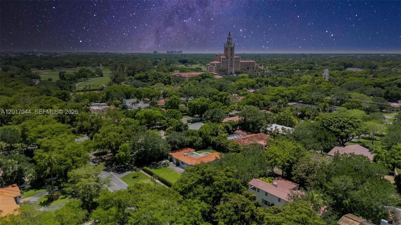 2900 Granada Blvd, Coral Gables, FL 33134 Photo
