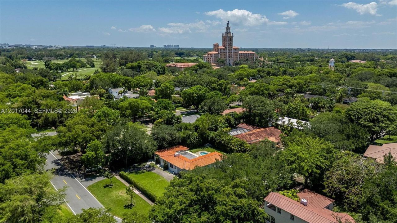 2900 Granada Blvd, Coral Gables, FL 33134 Photo