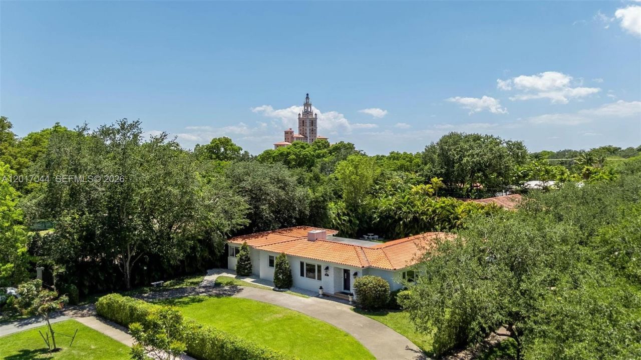 2900 Granada Blvd, Coral Gables, FL 33134 Photo