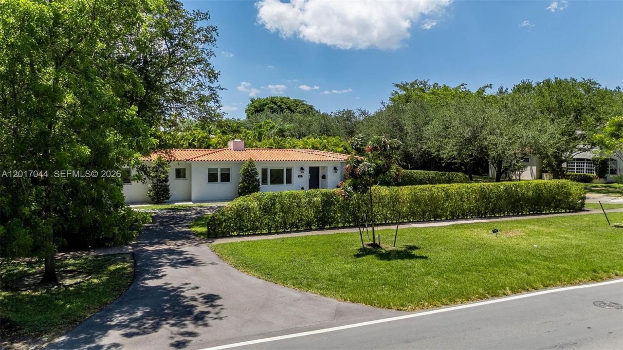 2900 Granada Blvd, Coral Gables, FL 33134 Photo