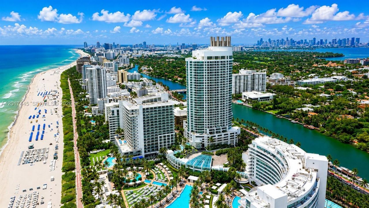 4391 Collins Ave , Unit 1903, Miami Beach, FL 33140 Photo