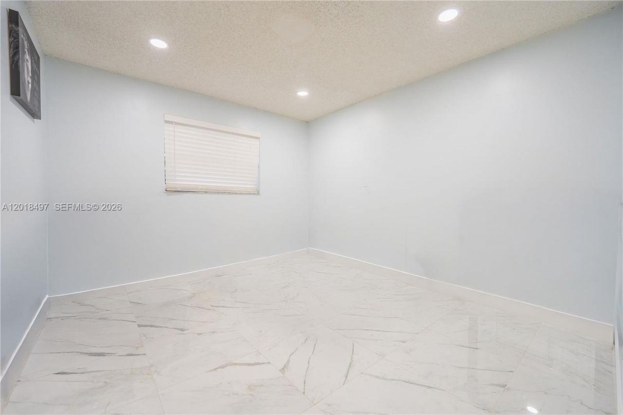 10750 SW 173rd St , Miami, FL 33157 Photo