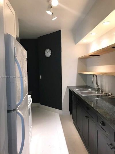 910 Bay Dr , Unit 29, Miami Beach, FL 33141 Photo