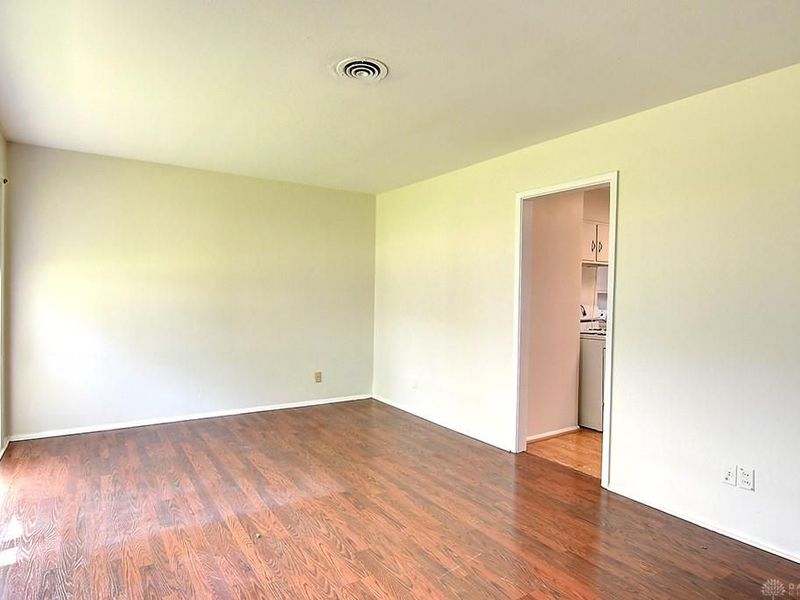 2533 Bingham Avenue, Kettering, OH 45420 Photo 4