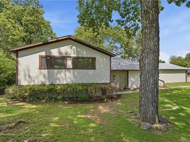 2116 Tullis Drive, Middletown, OH 45042
