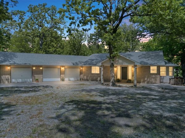 383 State Road H , Elkland, MO 65644