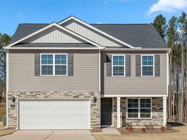 120 Sugar Pine Street , Thomasville, NC 27360