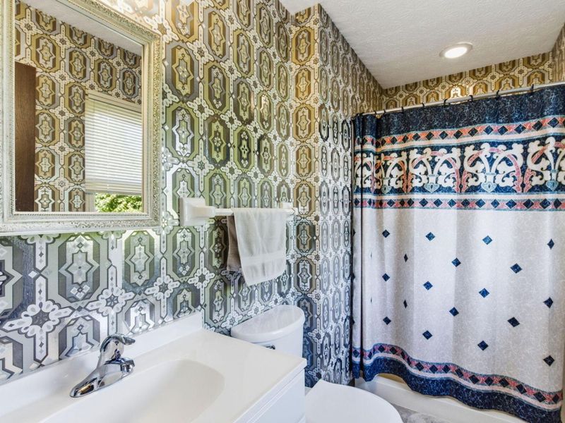 6584 Brock Street , Dublin, OH 43017 Photo 23